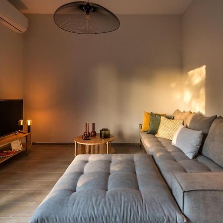 Eleusis Suites Α Zewnętrze zdjęcie